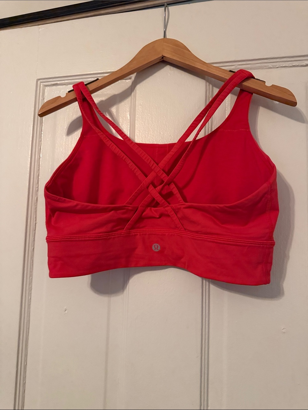 Lululemon Women's Energy Coral Sports Bra size 12 - Picture 2 of 2